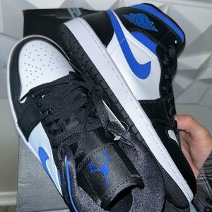 Nike Air Jordan 1 Retro Blue